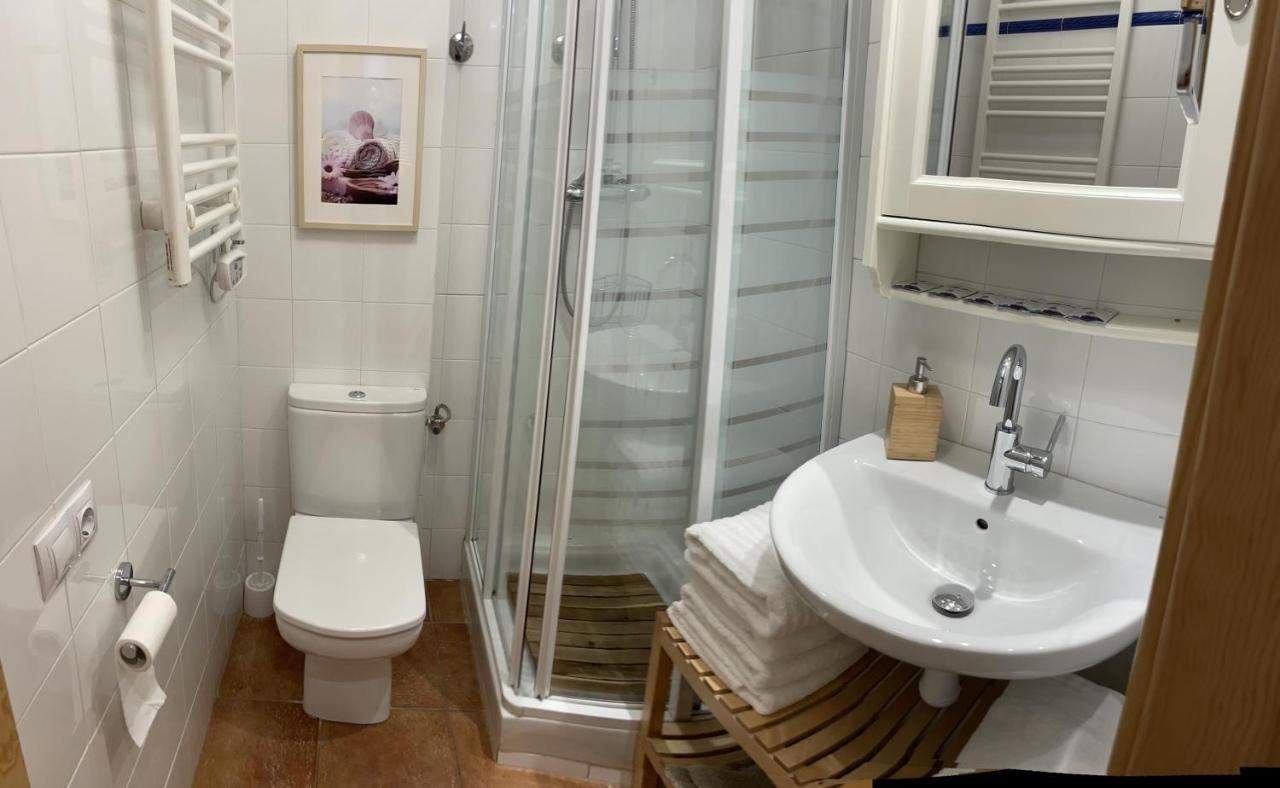 Apartamento Vacacional El Pont de Suert Bagian luar foto
