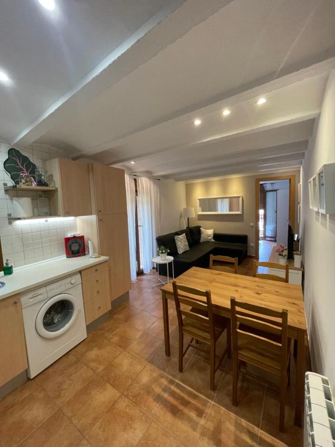 Apartamento Vacacional El Pont de Suert Bagian luar foto
