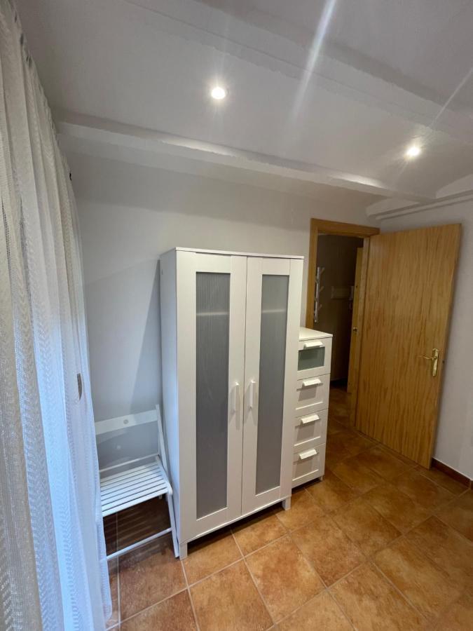 Apartamento Vacacional El Pont de Suert Bagian luar foto